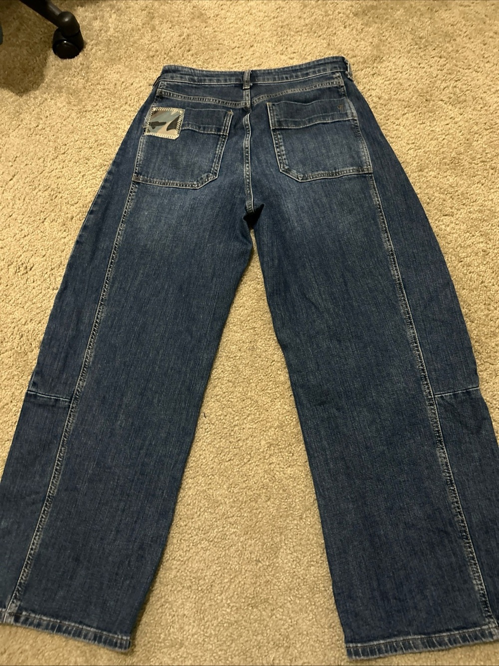 Anthropologie Pilcro Heritage Curve Barrel Jeans Camo Patchwork 27 T - Picture 8 of 11